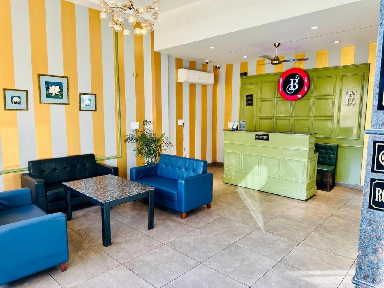 Hotel Golden Fern Patiala Exterior photo